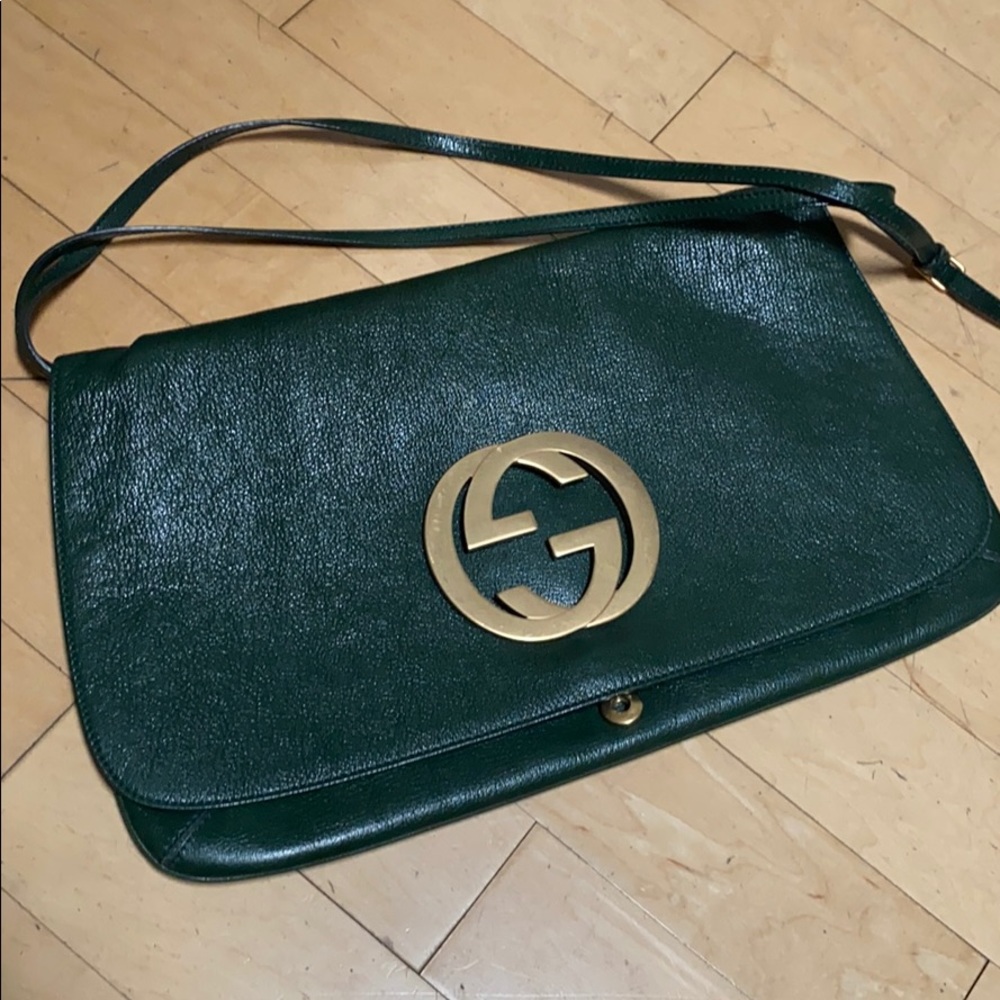 Gucci green bag with gold hardware messenger